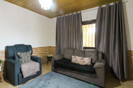 Casa para alugar com 800m², 4 quartos e 5 vagasSala