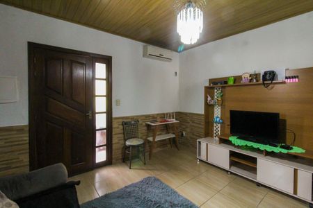 Casa para alugar com 800m², 4 quartos e 5 vagasSala