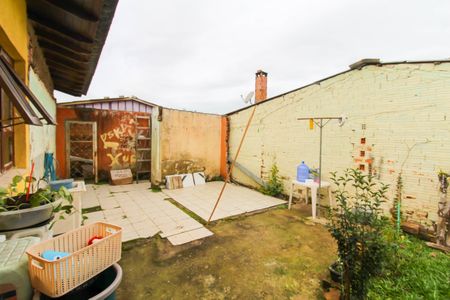 Casa para alugar com 800m², 4 quartos e 5 vagasQuintal