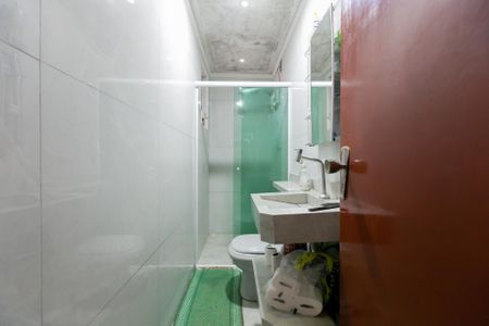 Casa à venda com 134m², 2 quartos e 2 vagas Casa à venda com 134m², 2 quartos e 2 vagasBanheiro 1