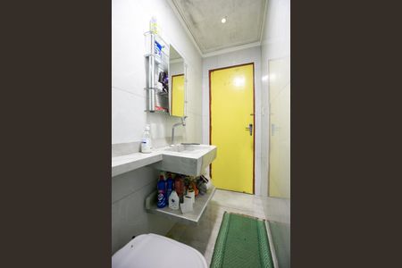 Casa à venda com 134m², 2 quartos e 2 vagas Casa à venda com 134m², 2 quartos e 2 vagasBanheiro 1