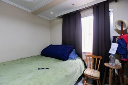 Casa à venda com 134m², 2 quartos e 2 vagas Casa à venda com 134m², 2 quartos e 2 vagasQuarto 2