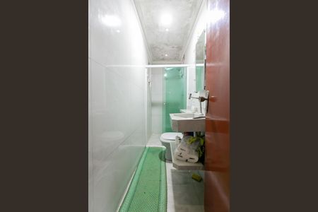 Casa à venda com 134m², 2 quartos e 2 vagas Casa à venda com 134m², 2 quartos e 2 vagasBanheiro 1