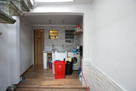 Casa à venda com 134m², 2 quartos e 2 vagas Casa à venda com 134m², 2 quartos e 2 vagasÁrea de Serviço