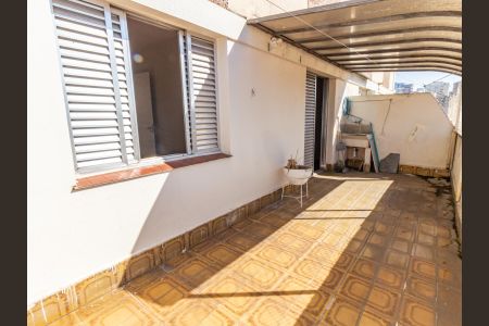 Apartamento para alugar com 70m², 2 quartos e sem vagaÁrea de Serviço
