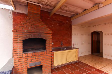 Casa à venda com 163m², 3 quartos e 2 vagasChurrasqueira