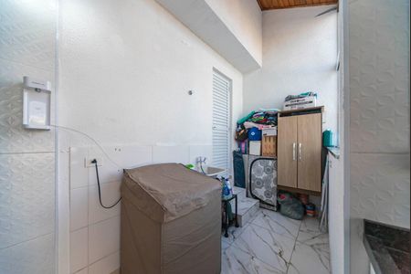 Apartamento à venda com 90m², 2 quartos e 1 vagaÁrea de Serviço