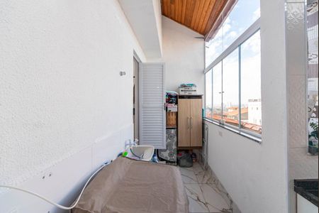 Apartamento à venda com 90m², 2 quartos e 1 vagaÁrea de Serviço