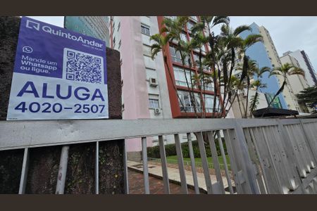 Apartamento para alugar com 60m², 2 quartos e sem vagaFachada ADESIVO INSTALADO