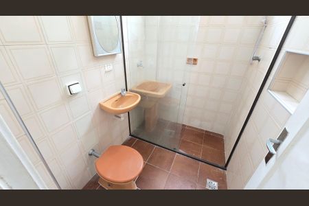 Apartamento para alugar com 60m², 2 quartos e sem vagaBanheiro