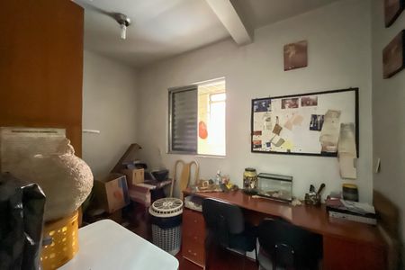 Apartamento à venda com 180m², 4 quartos e 2 vagas Apartamento à venda com 180m², 4 quartos e 2 vagasQuarto 1