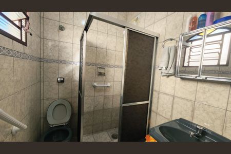 Casa à venda com 450m², 4 quartos e sem vaga Casa à venda com 450m², 4 quartos e sem vagaBanheiro da Suíte 3