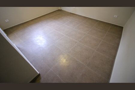 Sala/Quarto de casa de condomínio para alugar com 1 quarto, 45m² em Vila Bela, São Paulo