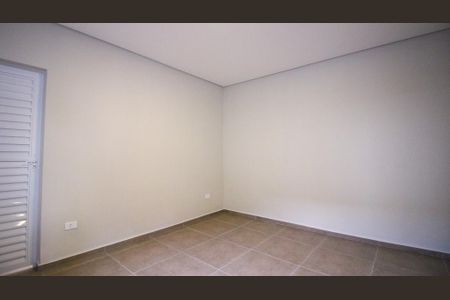 Casa de condomínio para alugar com 45m², 1 quarto e sem vaga Casa de condomínio para alugar com 45m², 1 quarto e sem vagaSala/Quarto