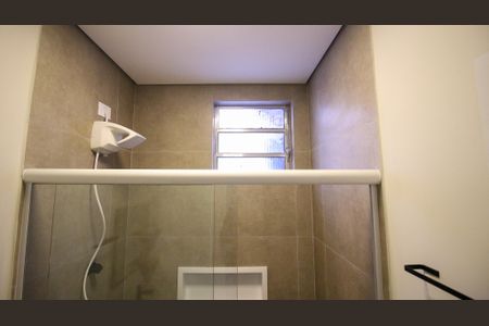 Banheiro de casa de condomínio para alugar com 1 quarto, 45m² em Vila Bela, São Paulo