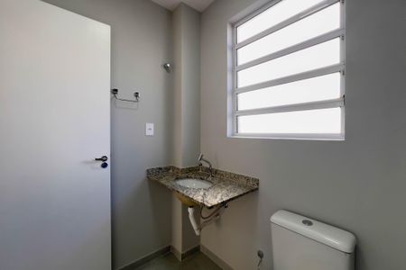 Apartamento à venda com 78m², 2 quartos e sem vagaBanheiro