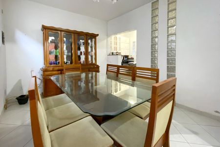 Apartamento à venda com 92m², 3 quartos e 1 vaga Apartamento à venda com 92m², 3 quartos e 1 vagaSala de Jantar