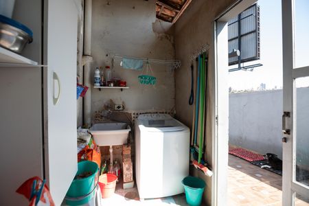 Casa à venda com 134m², 3 quartos e 2 vagas Casa à venda com 134m², 3 quartos e 2 vagasÁrea de Serviço