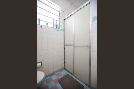 Casa à venda com 134m², 3 quartos e 2 vagas Casa à venda com 134m², 3 quartos e 2 vagasBox do Banheiro