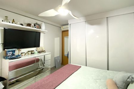 Apartamento à venda com 155m², 3 quartos e 2 vagasSuite 1