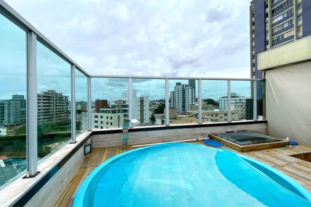 Apartamento à venda com 155m², 3 quartos e 2 vagasPiscina