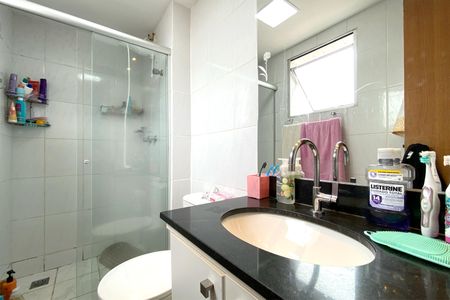 Apartamento à venda com 155m², 3 quartos e 2 vagasBanheiro da Suíte 1