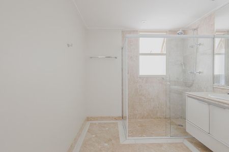 Apartamento à venda com 110m², 4 quartos e 5 vagasBanheiro 1 da Suíte 3