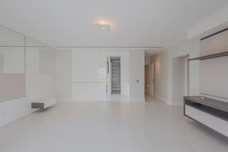 Apartamento à venda com 110m², 4 quartos e 5 vagasSuíte 3