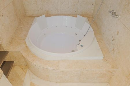 Apartamento à venda com 110m², 4 quartos e 5 vagasBanheiro 2 da Suíte 3