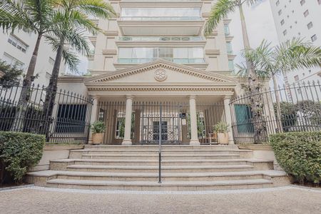 Apartamento à venda com 110m², 4 quartos e 5 vagasFachada