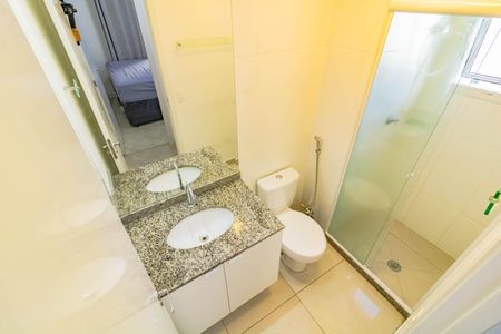 Banheiro de kitnet/studio para alugar com 1 quarto, 35m² em Vila Clementino, São Paulo