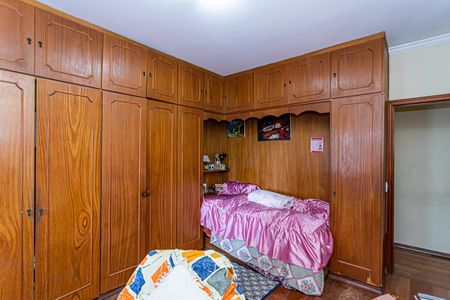 Apartamento à venda com 180m², 3 quartos e 2 vagasQuarto 2