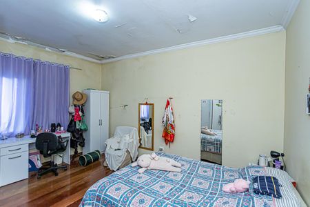 Apartamento à venda com 180m², 3 quartos e 2 vagasQuarto 1