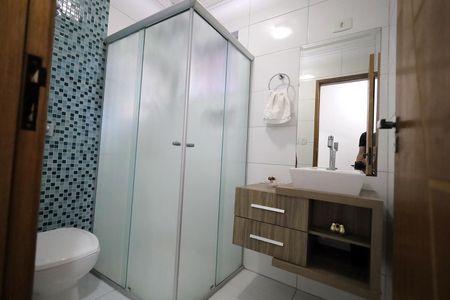 Casa à venda com 125m², 2 quartos e 2 vagas Casa à venda com 125m², 2 quartos e 2 vagasBanheiro Social