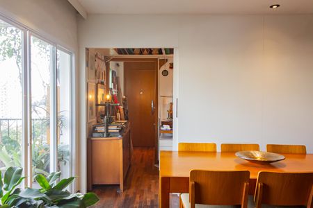 Apartamento à venda com 115m², 3 quartos e 2 vagasSala