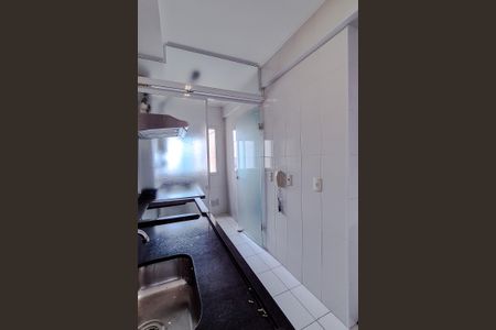 Apartamento à venda com 64m², 2 quartos e 1 vagaCozinha