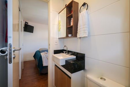 Apartamento à venda com 60m², 2 quartos e 2 vagasBanheiro da Suíte