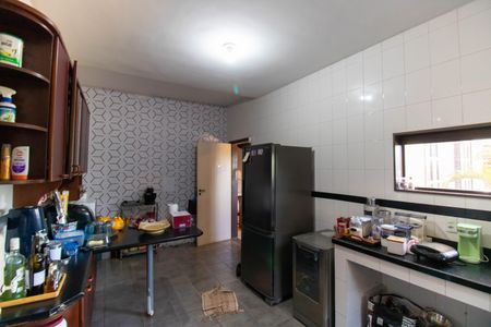 Casa à venda com 287m², 4 quartos e 3 vagasCozinha
