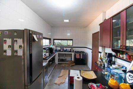 Casa à venda com 287m², 4 quartos e 3 vagasCozinha