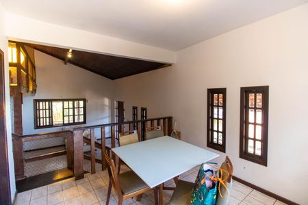 Sala de Jantar de casa à venda com 4 quartos, 287m² em Serra Grande, Niterói