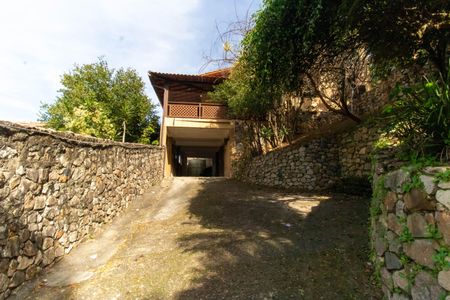 Casa à venda com 287m², 4 quartos e 3 vagasÁrea externa