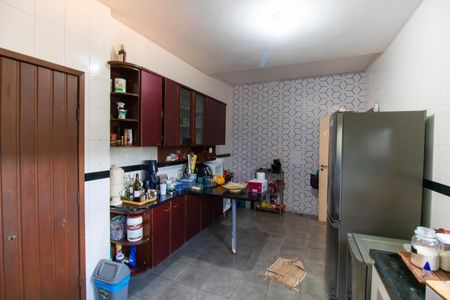 Casa à venda com 287m², 4 quartos e 3 vagasCozinha