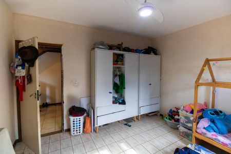 Casa à venda com 287m², 4 quartos e 3 vagasQuarto 2