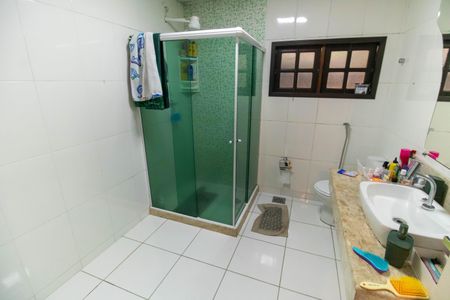 Casa à venda com 287m², 4 quartos e 3 vagasBanheiro Social