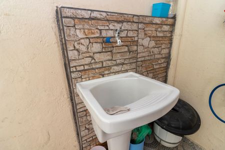 Casa à venda com 80m², 3 quartos e 2 vagasÁrea de Serviço