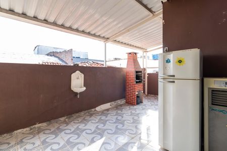 Casa à venda com 80m², 3 quartos e 2 vagasÁrea de Lazer