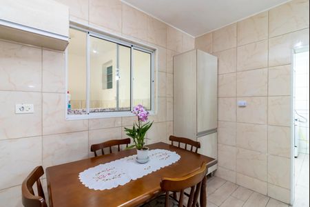 Casa à venda com 80m², 3 quartos e 2 vagasCopa