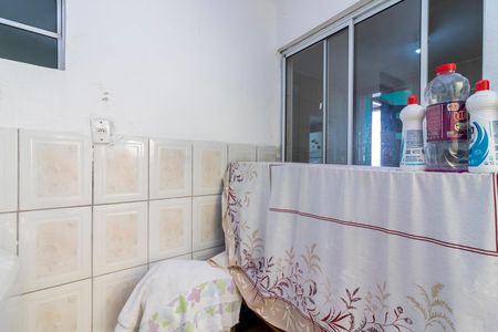 Casa à venda com 80m², 3 quartos e 2 vagasÁrea de Serviço