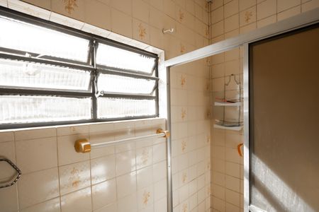 Casa à venda com 400m², 3 quartos e 2 vagasBanheiro da Suíte