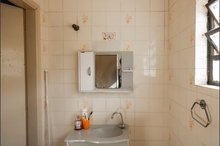 Casa à venda com 400m², 3 quartos e 2 vagasBanheiro da suíte